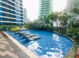 Urban Charm Cozy Meet 51 Air Swim Gym Park 300Mb