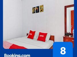 OYO Life 90570 Heboh Guest House Syariah，位于Ciwalengka的酒店