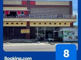EXPRESS O 91669 Kost Amel Near Taman Mattirotasi