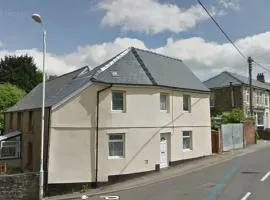 Charming and unique little Welsh Cottage