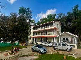 Riverside Resort Yelagiri，位于耶拉吉里的酒店
