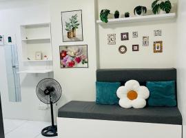 RiverBay 2 BR Apartment Naga City，位于那牙的酒店