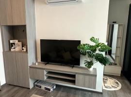 1Bed Room Near Airport BTS Big-c Swimming Pool Gym，位于邦肯的酒店