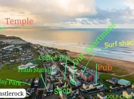 Marine Beach Escape Castlerock Beside Beach Golf Course and Pub