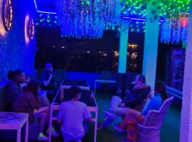 Big Brother hostel Hotel，位于阿格拉的酒店