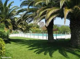 Cassis 4 pers Vue Mer Wifi Piscine Parking Tennis