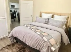 Serviced 2 Bedroom in Long Acres
