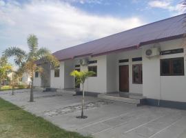 Syariah Ampana Guest House，位于Dondo的酒店