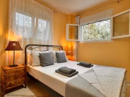 Nikiti Spathies Resort - Double-Ground Apartment，位于卡洛吉亚的酒店