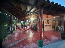 Finca Hotel Ganadera La Bonita，位于Cantimplora的酒店