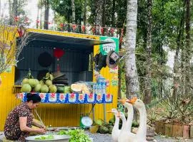 Forest Side Ecolodge