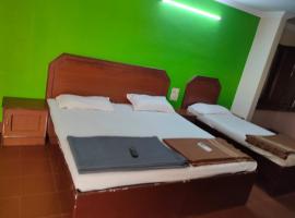 Anjana Hotels，位于泰尼的酒店