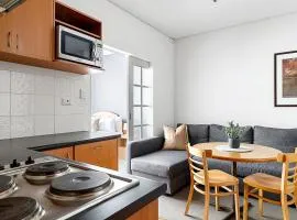 Retreat Horizons - Spacious Perth CBD 1BR