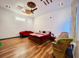The Corbett Canopy Homestay，位于Kālādhūngi的酒店