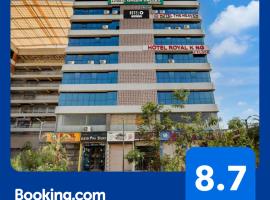 Super Hotel O Nana Chiloda Near Airport Formerly Green Valley，位于艾哈迈达巴德的酒店