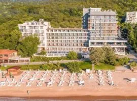 GRIFID Vistamar Hotel - 24 Hours Ultra All inclusive & Private Beach