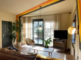 Stay Classy - Cottage