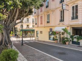 精选酒店，位于滨海博利厄的住宿