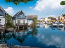 Precise Resort Marina Wolfsbruch - Hotel，位于赖因斯贝格的酒店