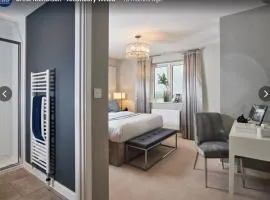 The Weald Hideaway - Perfect for Contractors - Close to Major Roads