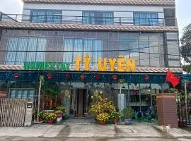 Home Coffee shop Tỷ Uyên