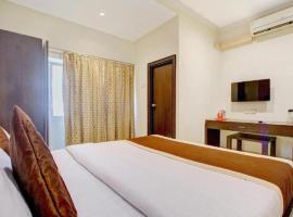 Blossoms Room Alekhya Residency- Lakdikapul，位于海得拉巴的酒店