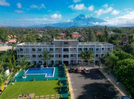 The New Njiro Legacy，位于阿鲁沙的带泳池的酒店