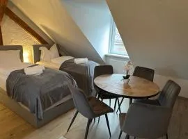 Comfortable Stay for Families and Business Travelers - 5 Guests, Fast WiFi, Near Station