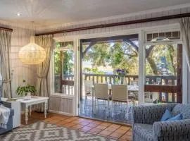 Knysna Lagoon - Lakeview Haven Chalet