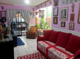 QUARTOS INDEPENDENTES COMPLETOS na Pajuçara，位于马塞约的酒店