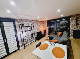 Dépendance cosy en duplex avec terrasse & jardin，位于Valleiry的酒店