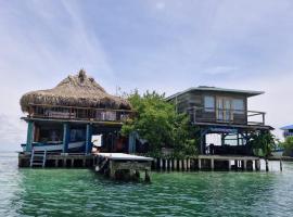 Casa Acuarimantima，位于Tintipan Island的酒店