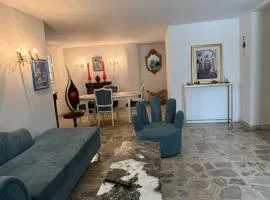 La Maison Blanche