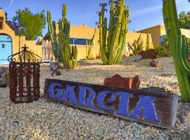 Garcia Hacienda Authentic Mexican Villa & Hot Tub