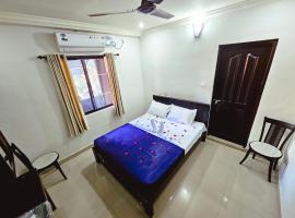 Moonlight Tourist Home，位于Erāttupetta的酒店