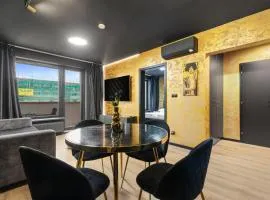 LAM Klimt - AC - Balcony