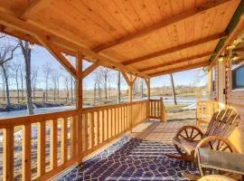 La Grange Cabin on a Racehorse Farm with Pond Views!