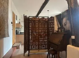 Onder de paardenkastanje