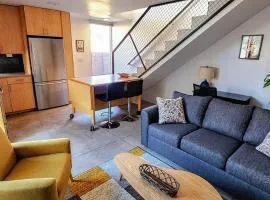 Chic Townhome Retreat nestled Downtown