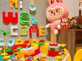 Legoland -8min Walk-Spacious Kids friendly -500MBS-1-12Pax Kairos Stay