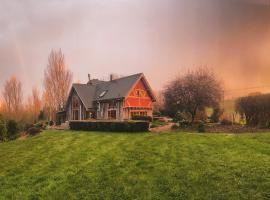 Streamside Country Manor