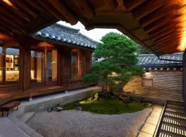 Nostalgia Hanok Hotel