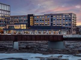 Canopy By Hilton Sioux Falls Downtown，位于苏福尔斯苏瀑支线机场 - FSD附近的酒店