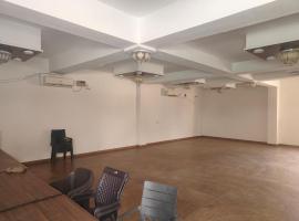 Eden Stay and Resort，位于斋浦尔的酒店