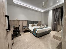 The Eastern Grace Hotel，位于Buxar的酒店