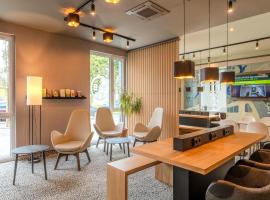 B&B HOTEL Offenburg-Hbf，位于奥芬堡的酒店
