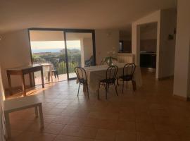 Casa vacanze Apollonia，位于卡梅罗塔码头的自助式住宿