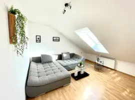 At The Top - podkroví s terasou