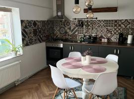 Ca acasă Corbu，位于科尔布的酒店