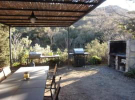 DOMAINE LE PLA de LIÉRE，位于Maury的酒店
